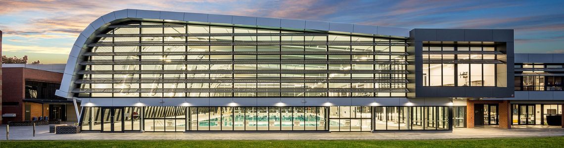 Caufield Grammar School aquatic centre from the outside